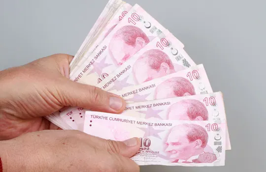 Kredilerde artış sürüyor