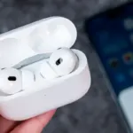 Kameralı AirPods sürprizi