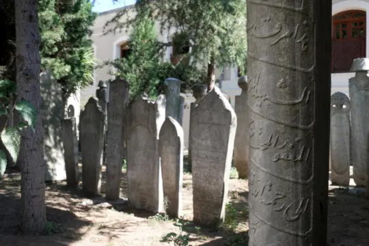 Mezar taşları kayıt altına alınıyor