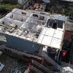 Adana'da fırtına çatıyı uçurdu! Evin sahibi o anları anlattı: Deprem oldu sandık