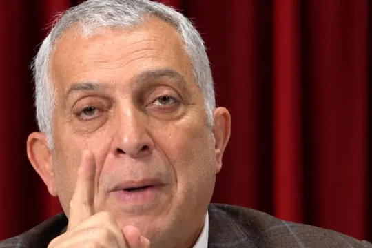 AKP'li Metin Külünk'ten 'fon listesi' uyarısı: Erdoğan'ı devirmek isteyenlere fırsat veriyorsunuz