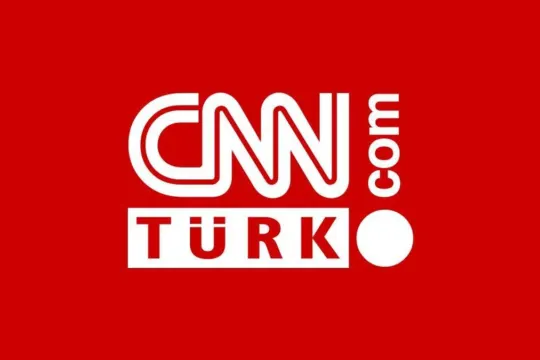 Artvin - Freni tutmayan kamyonet takla attı; 2 yaralı