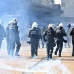 Avrupa'da eylemler sürüyor: Belçika'da 45 kişi gözaltına alındı