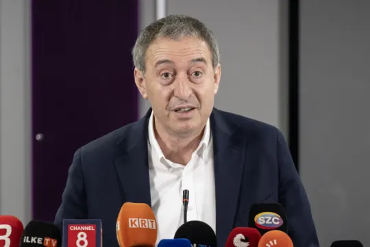 Bakırhan: Barış sürecinde iktidara adım attırmak için ortak mücadele etmeliyiz