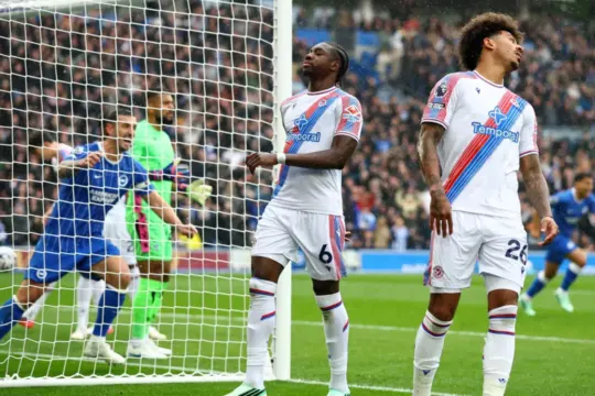 Beşiktaş'ın rakibi Crystal Palace, Brighton deplasmanında bozguna uğradı!