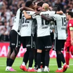 Beşiktaş'ın Trabzonspor maçı kadrosu açıklandı! Vlahovic kafilede yer aldı mı?