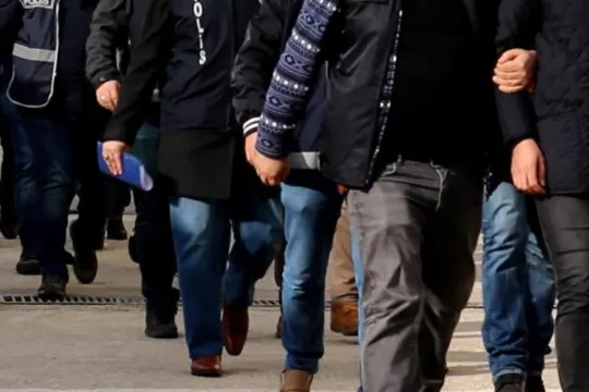 Bitlis merkezli 4 ilde dev operasyon: 5 şüpheli tutuklandı