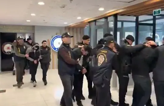 Bursa'da yasa dışı bahis operasyonunda 16 tutuklama