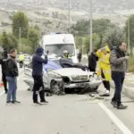 Düğün yolunda kaza: 1 ölü, 4 yaralı