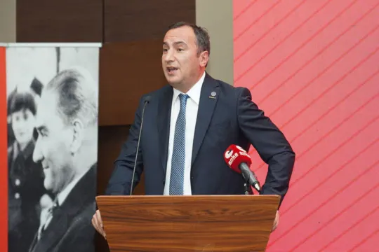 Eğitim-İş 21'inci yıldönümünü kutladı: Failin de mağdurun da çocuk olduğu bir düzen yaratıldı