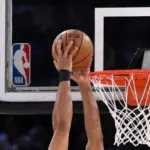 Eski NBA yıldızı polis oldu! Parkeleri bıraktı, rozeti taktı: 'Çocukluk hayalimdi'