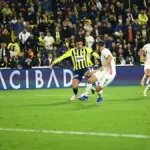 Fenerbahçe-Corendon Alanyaspor maçında üst üste 2 gol iptal edildi! İşte o pozisyonlar