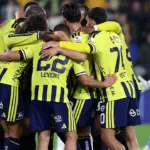 Fenerbahçe kendi sahasında 3 puanı 3 golle aldı