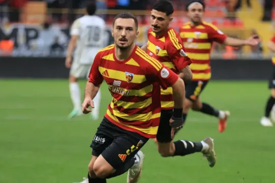 Florent Hasani duble yaptı: Kayseri'deki düelloda kazanan çıkmadı!