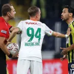 Galatasaray ve Fenerbahçe maçındaki hakem yönetimini Fırat Aydınus değerlendirdi!