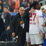 Galatasaray'da derbi öncesi Leao alarmı! 16 dakika sonra oyundan çıktı
