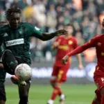 Göztepe, Kocaelispor'u deplasmanda mağlup etti