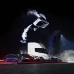 Havada uçan ve takla atabilen Tesla Roadster modeli tanıtıldı