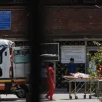 Hindistan'da kamyon tapınak çevresindeki insanlara çarptı: 15 kişi öldü, 30'dan fazla yaralı