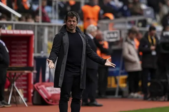 Kasımpaşa-Samsunspor maçının ardından Emre Belözoğlu açıklamalarda bulundu!
