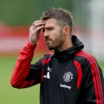 Michael Carrick, Manchester United'ı şampiyon yapmak için tarih vermiyor