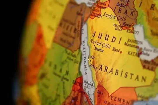 Mısır Meclisi, Suudi Arabistan'a destek oturumunu erteledi