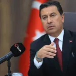 Muğla Büyükşehir Belediye Başkanı Ahmet Aras CHP'den istifa etti