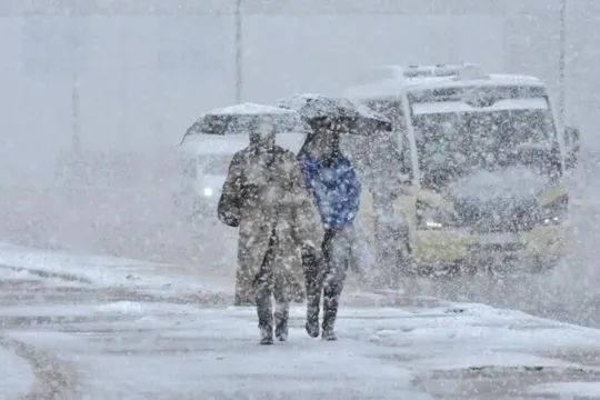 Önce yağmur sonra kar... Ani soğuklara dikkat!