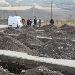 Osmanlı-Rus Savaşı'ndan kaldığı değerlendiriliyor: Mezar kazısı sırasında patlamamış top mermisi bulundu