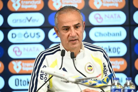 "Oyuncularla aramda bir problem yok"