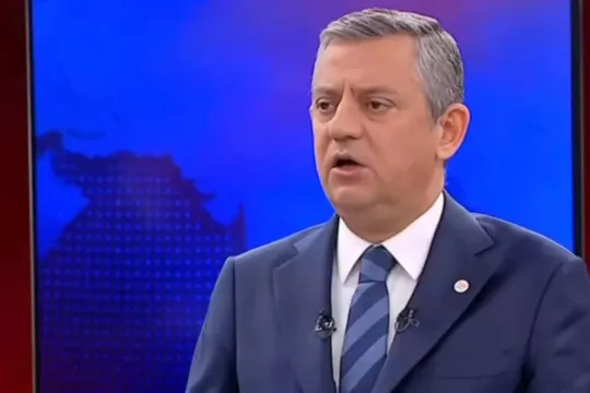 Özgür Özel’den gündem yaratacak çıkış: “Ben savaştayım! Ölümü de göze almışız, hapsi de göze almışız”