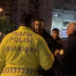 Polise 'teşkilat mısınız?' diyen sürücü ağzının payını böyle aldı!