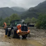 Sakarya'da heyelan! İki mahalle birbirinden tamamen koptu