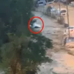 Sarıyer’de selde kayboldu. Ahmet Derin’in sürüklendiği anların görüntüsü ortaya çıktı