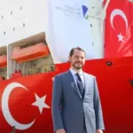 SON DAKİKA… Berat Albayrak’ın vizyonu Türkiye’ye çağ atlattı! Milli enerjide tarihi gün: Osman Gazi Karadeniz’e uğurlandı