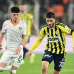 Spor yazarları Fenerbahçe - Alanyaspor maçını yorumladı: 'Fenerbahçe’nin en büyük kozu Oğuz Aydın'
