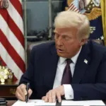 Trump dizel maliyetlerini düşürmek için Rusya'ya yönelik enerji yaptırımlarını durdurdu