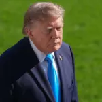Trump: Venezuela'dan yüzlerce milyar dolar para çıkarıyoruz