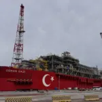 Türkiye'nin ilk yüzer üretim platformu Osman Gazi görev yerine uğurlandı