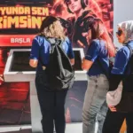 “Yapay Zeka Destekli Lojistik Anahat Optimizasyonu Yarışması”nın kazananlarına ödüllerini aldı