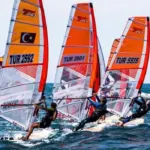 Yelken yarışları Foça’ya renk kattı